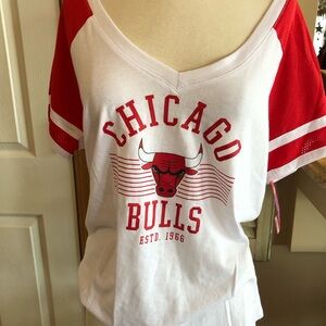 Chicago Bulls Woman Red and White T-Shirt